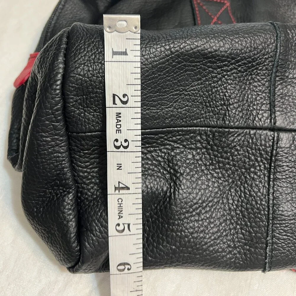 Roots Genuine Leather Duffle Bag Black Made in Canada Gym Travel Vintage